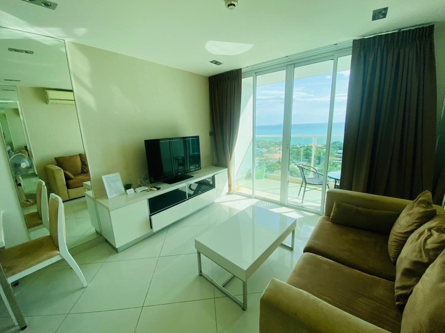 The View Cosy Beach By Pattaya Sunny Rentals Habitación foto