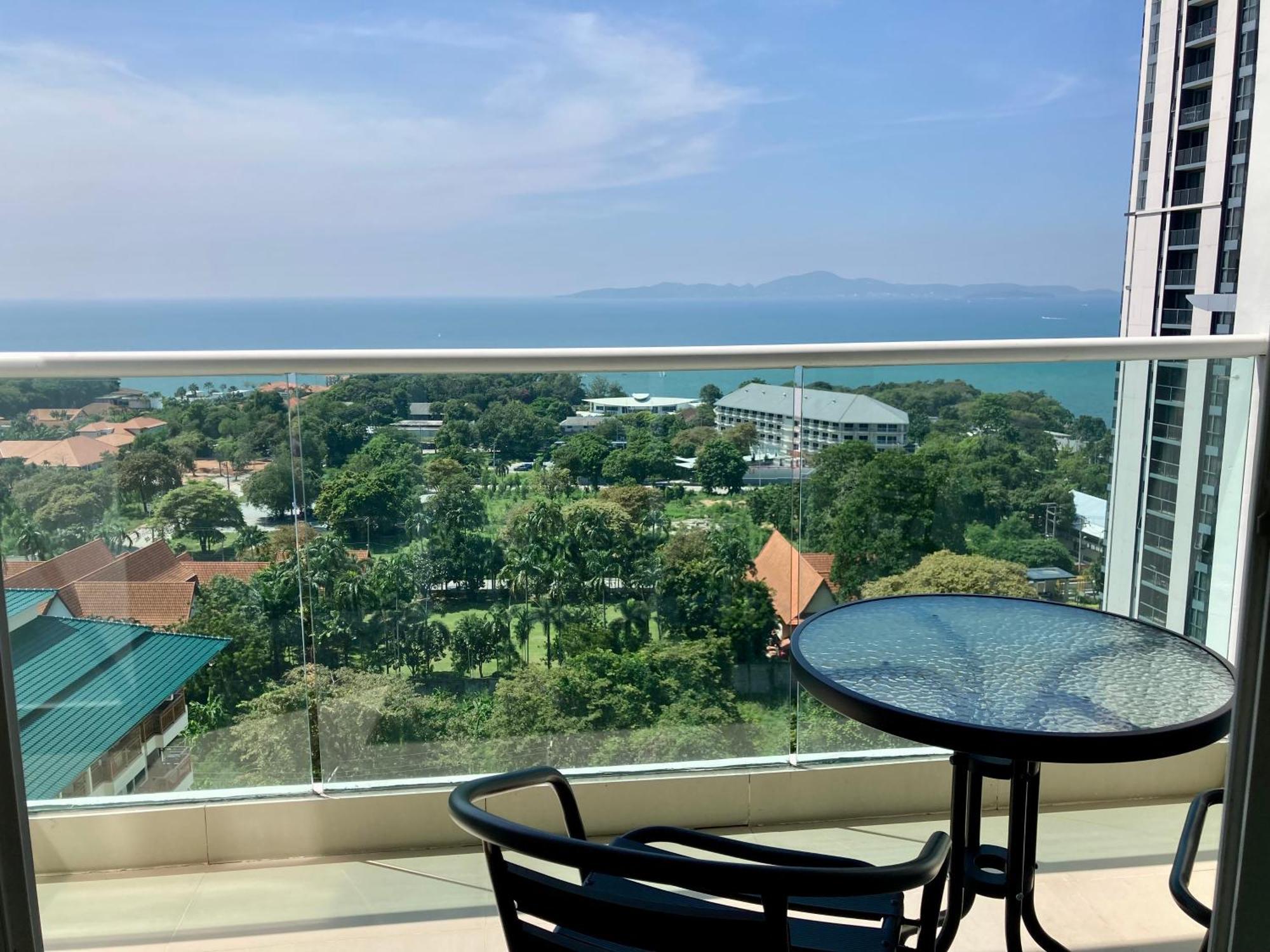 The View Cosy Beach By Pattaya Sunny Rentals Habitación foto